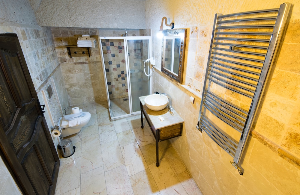 Sarihan Cave Hotel 48/50