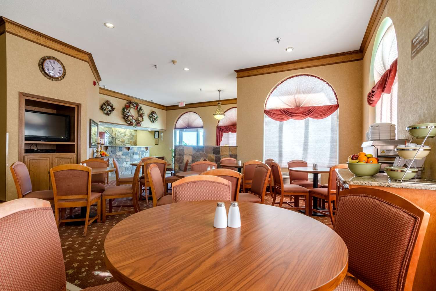 Quality Inn Alliance NE 10/17