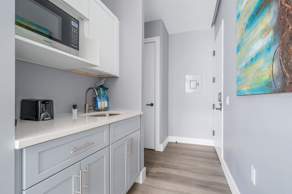 Global Luxury Suites at The Arches 9/50