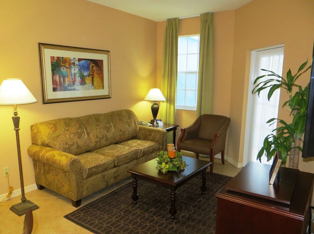 Mizner Place At Weston Town Center 36/69