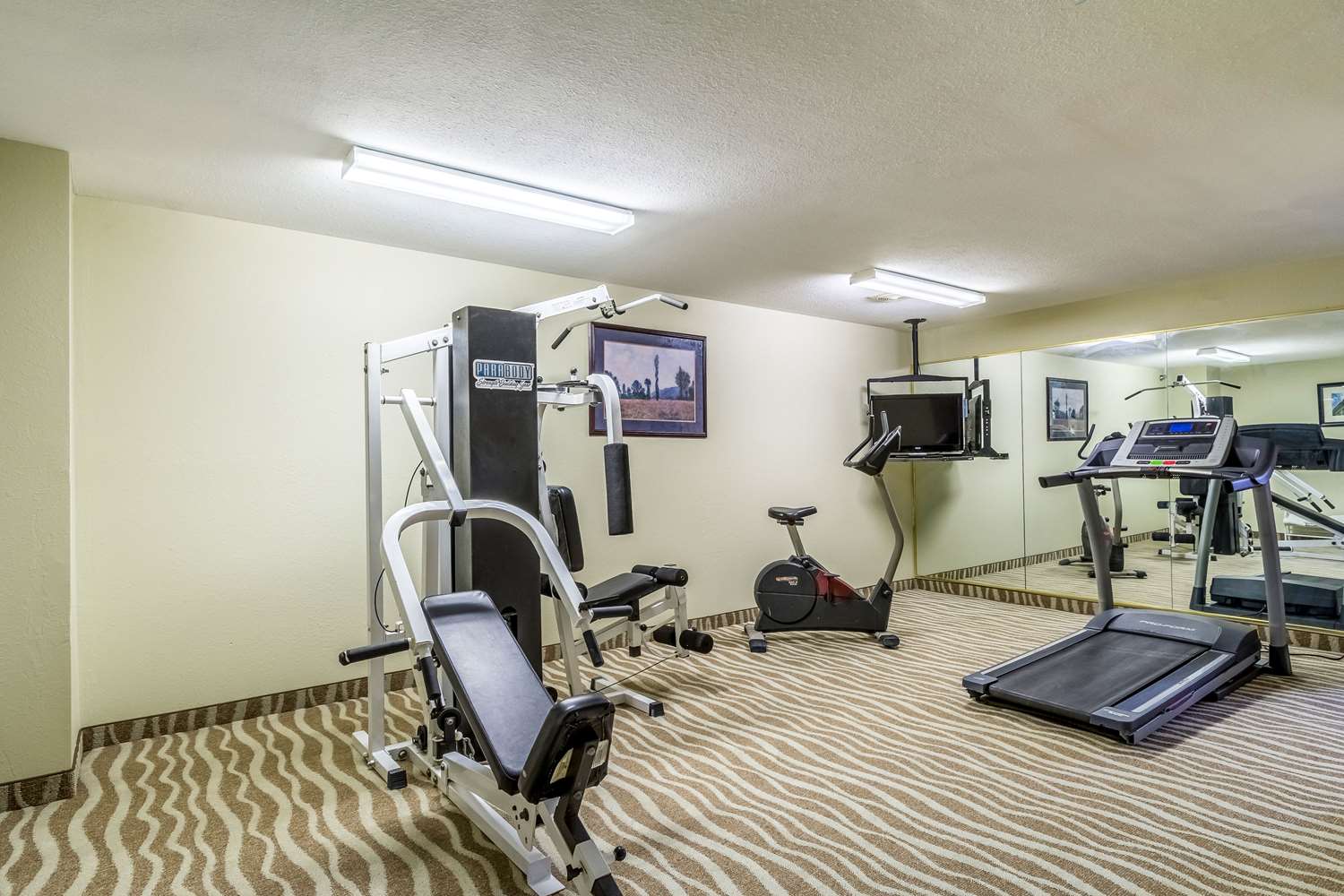 Quality Inn & Suites North Lima - Boardman 18/29