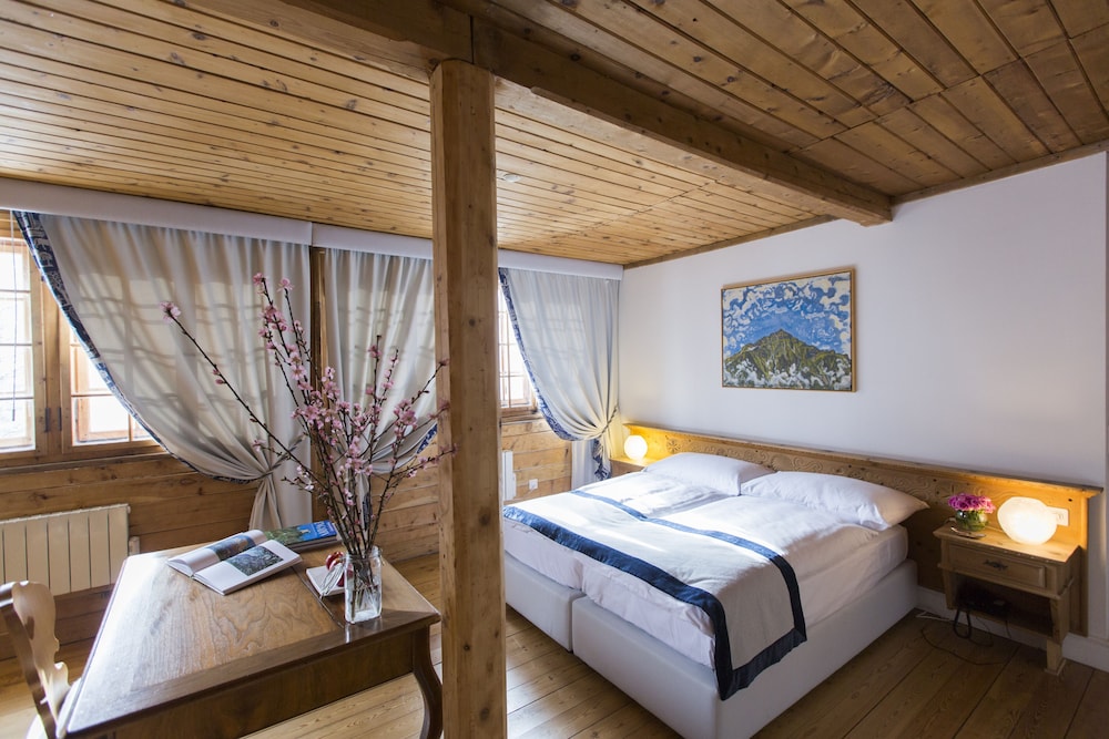 Hotel Bernina 1865 39/97