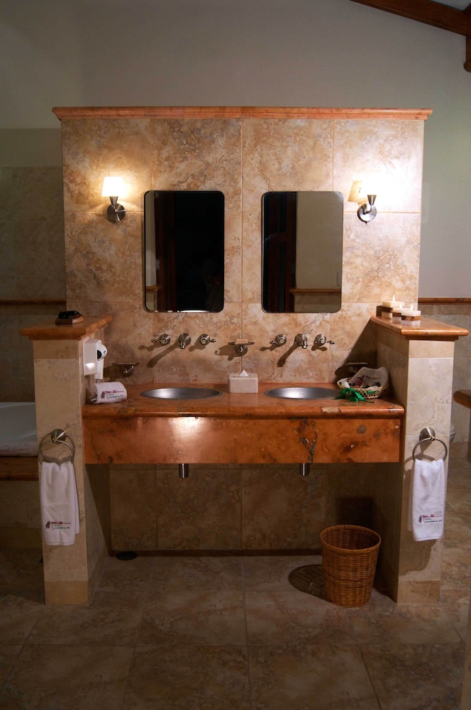 HACIENDA NOC-AC HOTEL & SPA 33/50