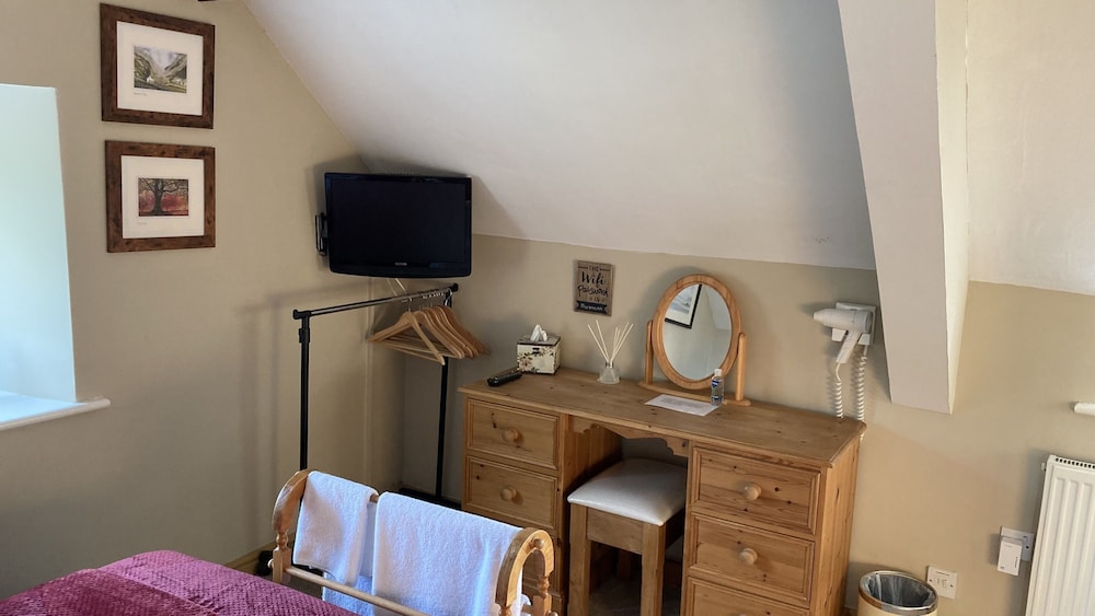 Llwyn Onn Guest House 26/50