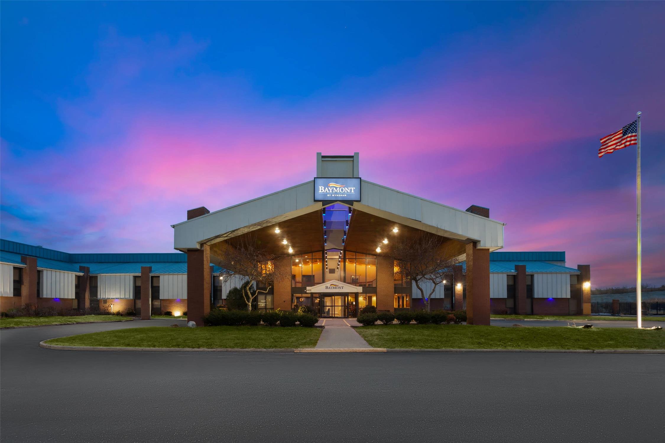 Baymont By Wyndham Indianapolis South 4/40