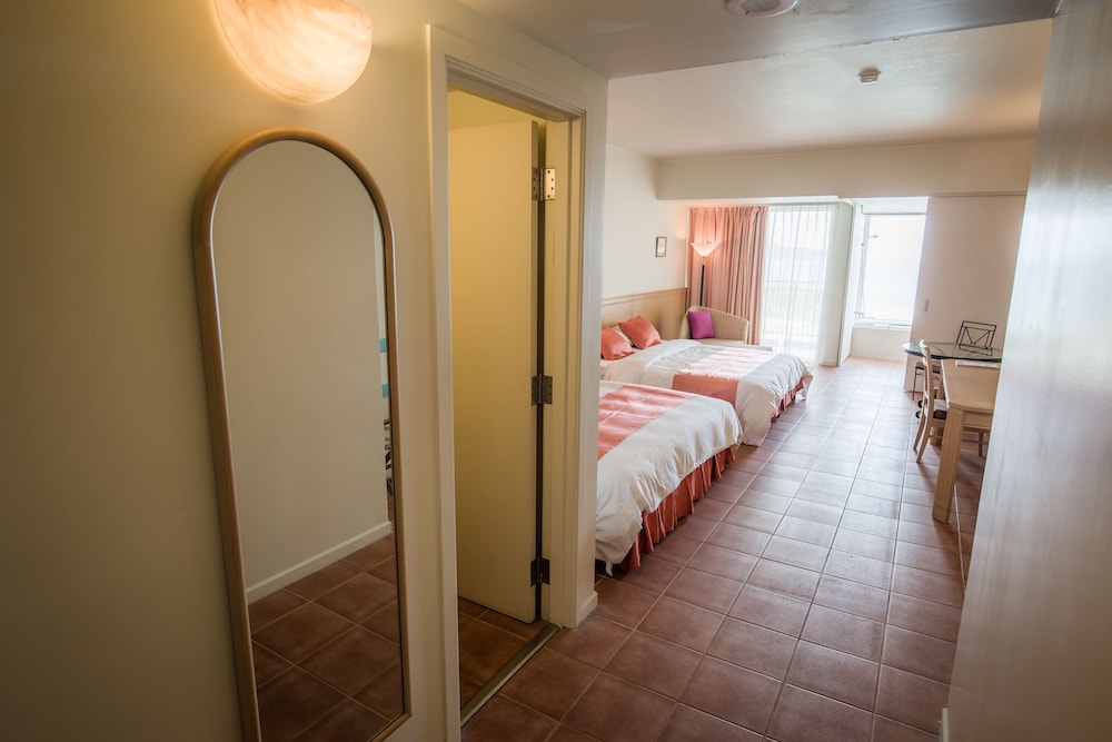 Hoshino Resorts RISONARE Guam 16/62