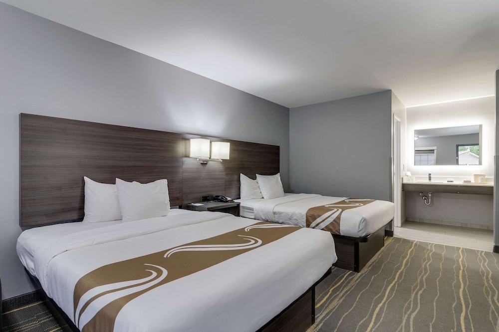 Quality Inn Kodak Sevierville 16/69