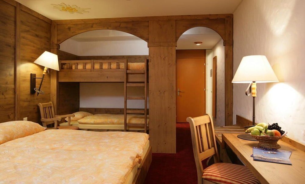 Central Residence 28/41