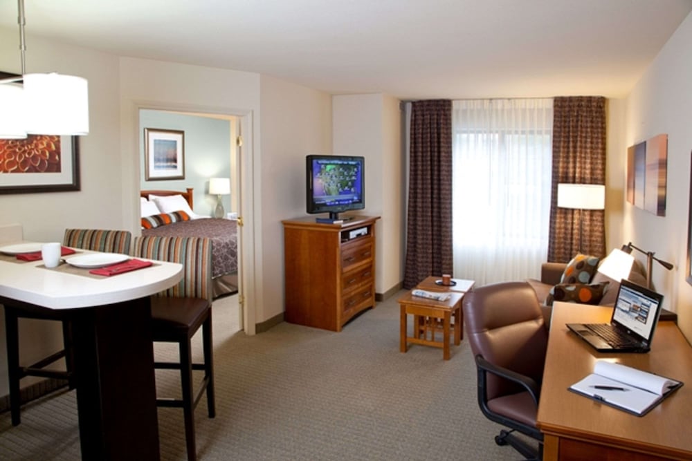 Sonesta Es Suites Denver South Park Meadows 36/52