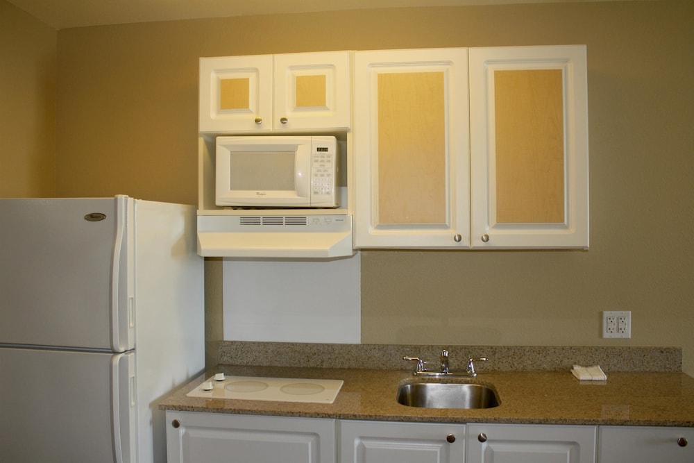 Extended Stay America San Rafael - Francisco Boulevard East 45/57