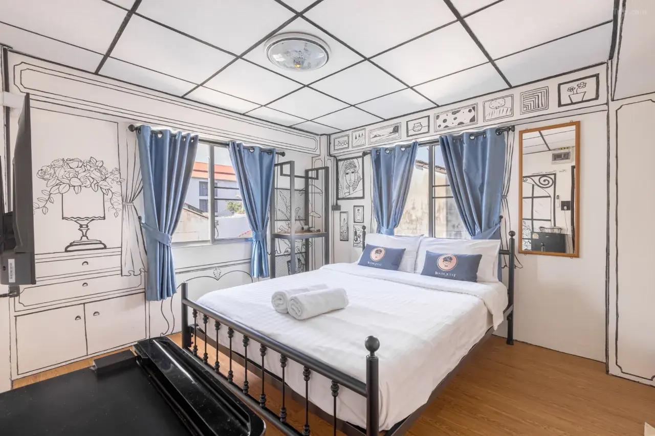 RoomQuest Chiang Mai Tha Phae 24/36