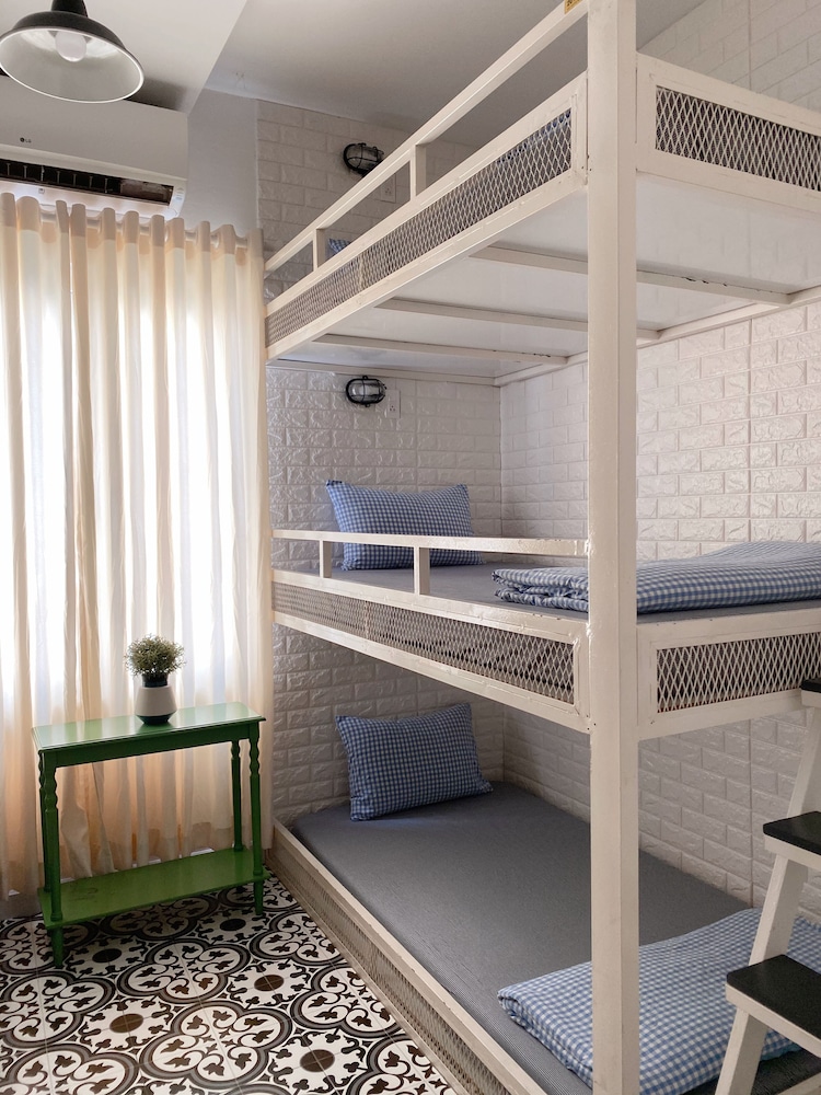 Lily Apos S Hostel 17/51