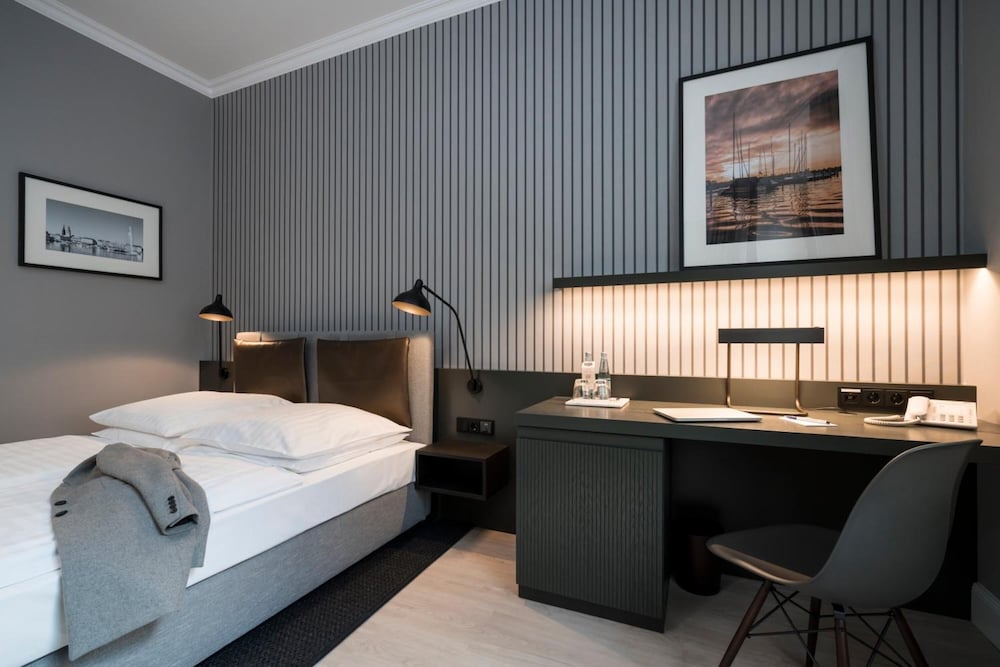 Hotel Alster Hof 14/60