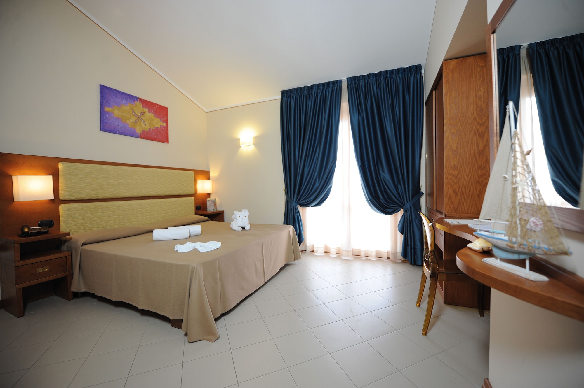 PANORAMIC, DOUBLE BED, SEA VIEW