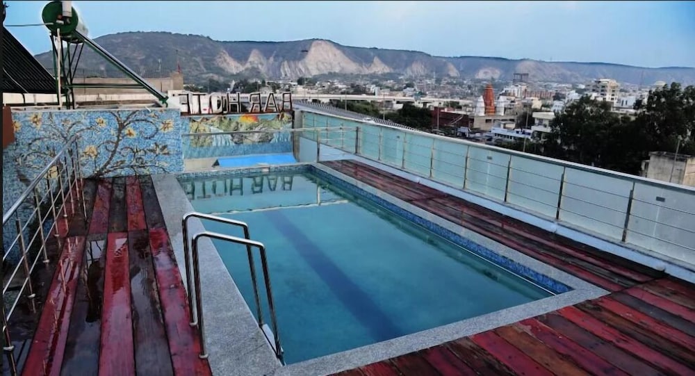 Oyo 7130 Hotel Broadway 34/50