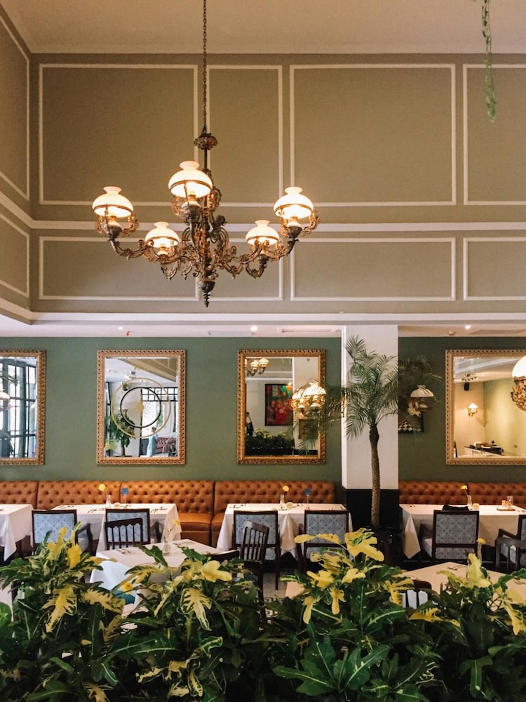 Hotel Des Indes Menteng 45/54