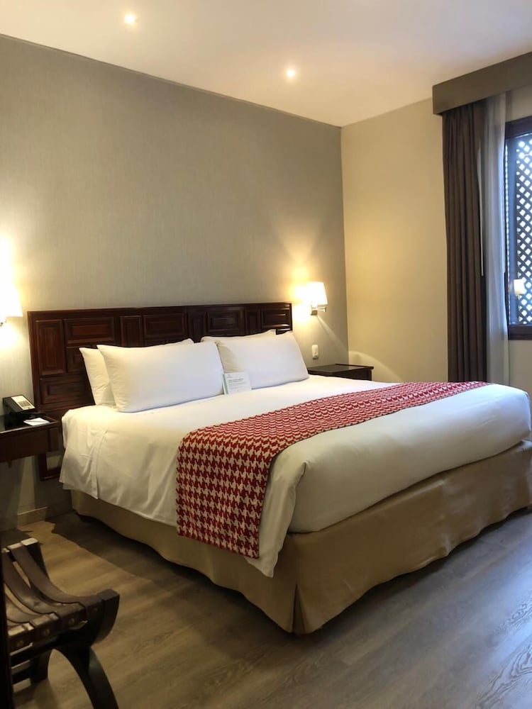 Hotel Costa del Sol Trujillo Centro 18/66