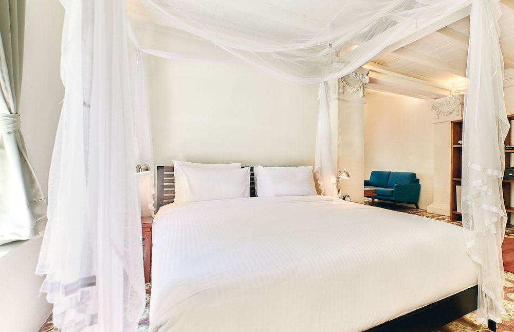 1 Bedroom, Colonial, Suite, House, 2 King Beds