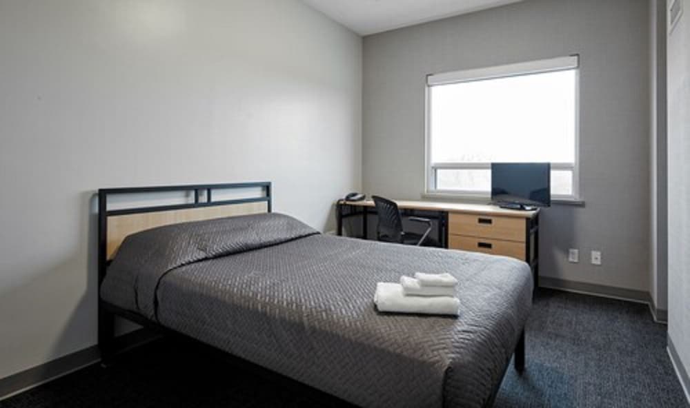 Residence & Conference Centre - King City 7/27