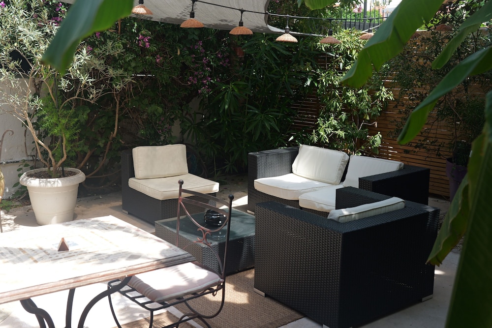 Hotel Villa Victorine 35/53