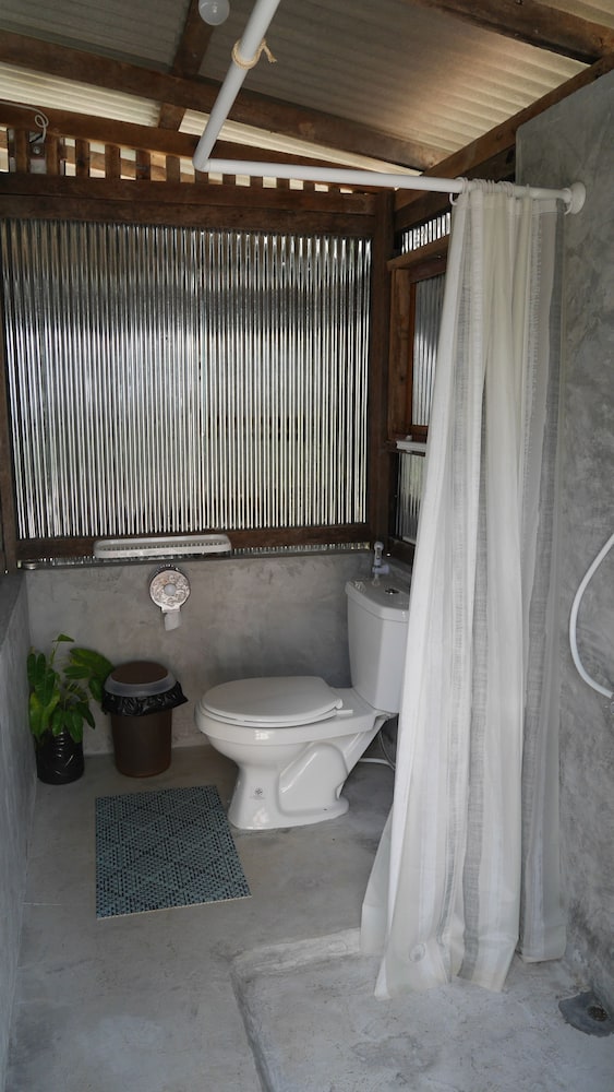 Samui Caravans 49/50