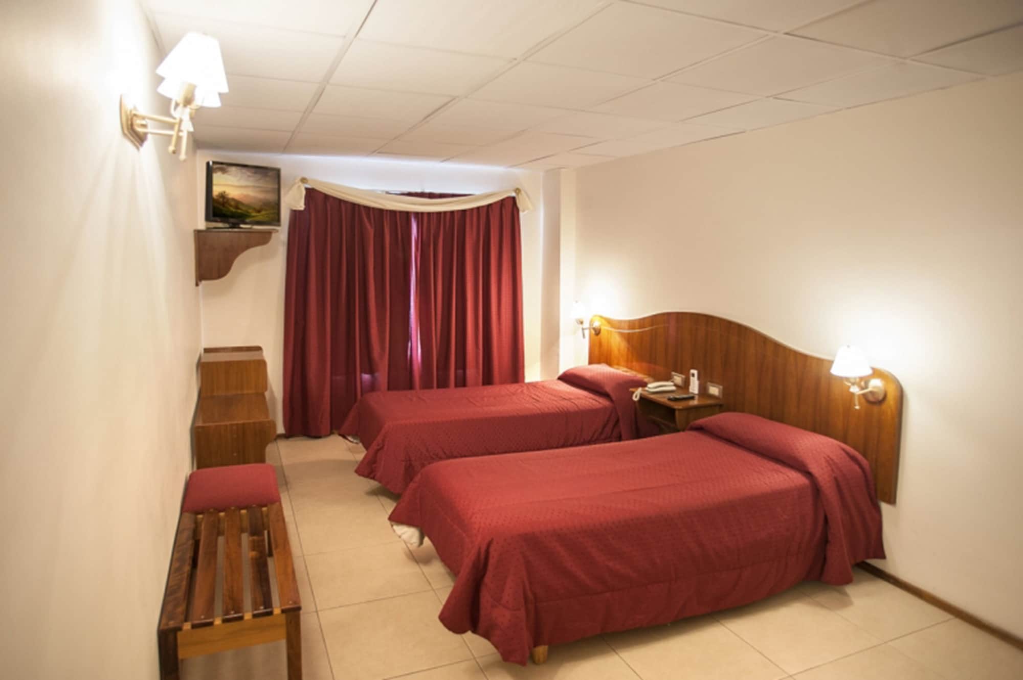 STANDARD, TWIN BEDS