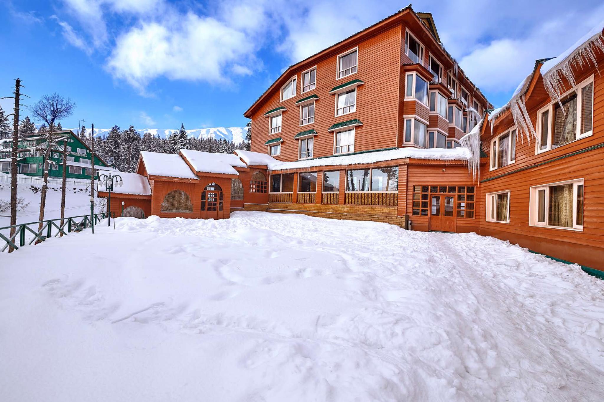 Hotel Grand Mumtaz 8/45