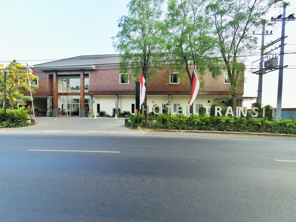 Hotel Transit Pasuruan 9/43