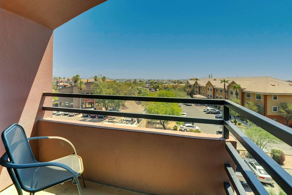 Drury Inn And Suites Phoenix Airport 5/50