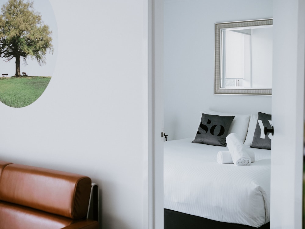SoYa Apartment Hotel (ex Darling Apartments) 36/41