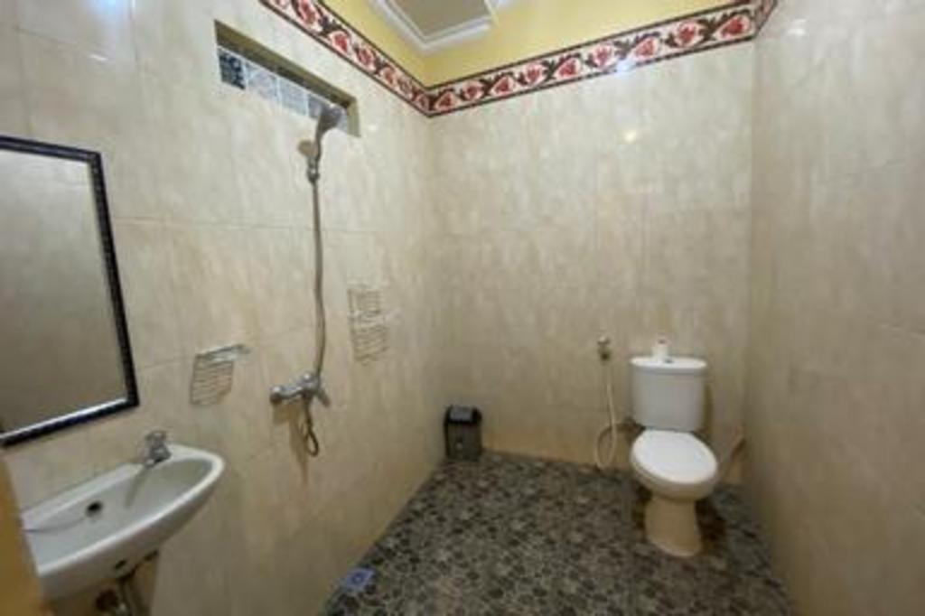 Capital O 93844 Arta Adi Homestay NearBali Zoo 23/24