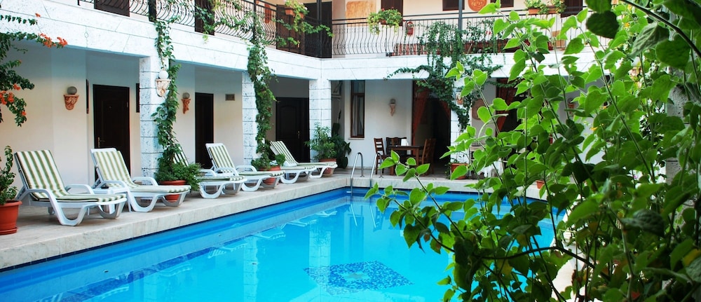 HAN DALYAN HOTEL 16/74