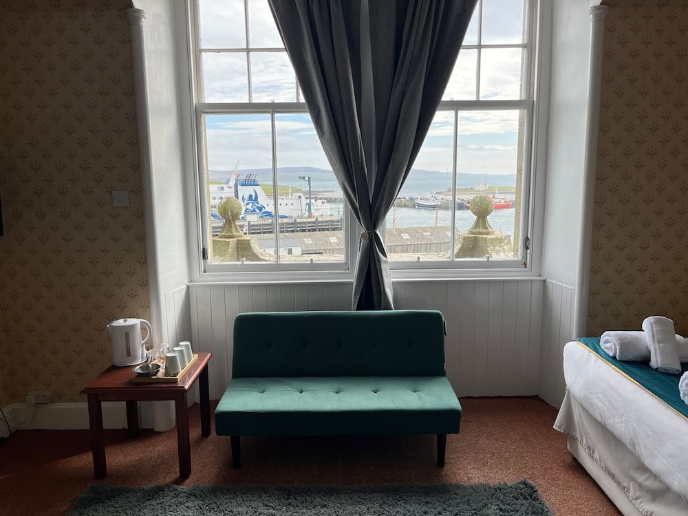 The Stromness Hotel 25/46