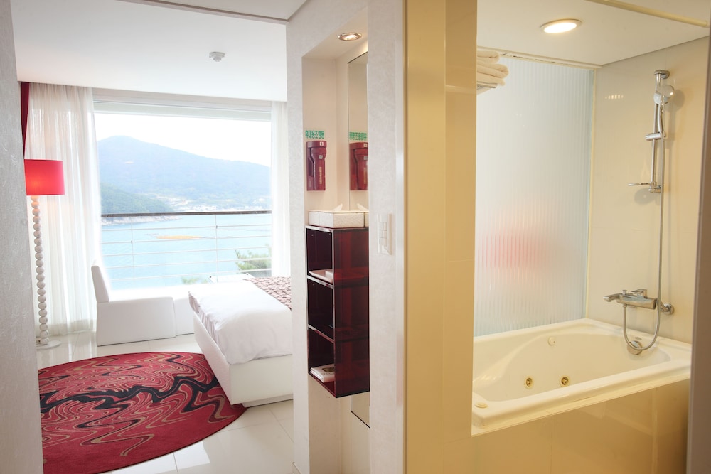 Hotel Riviera Geoje 15/61