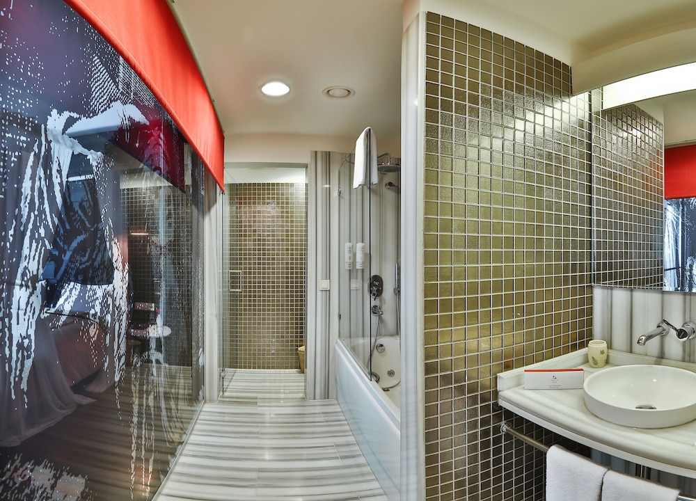 Senatus Hotel 46/50