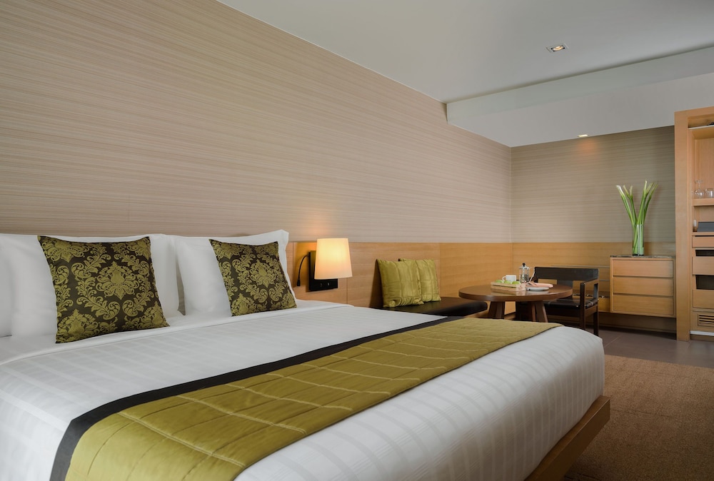 JC Kevin Sathorn Bangkok Hotel (ex. Anantara Sathorn Bangkok Hotel) 16/64