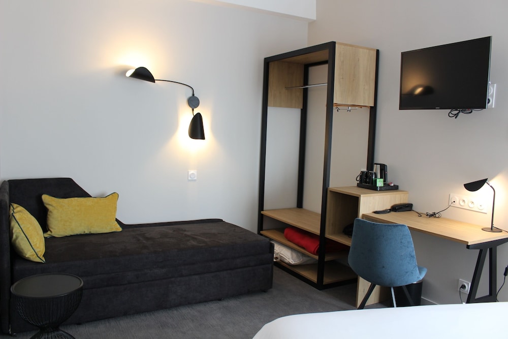 P Tit Dej Hotel Millau La Capelle 21/33