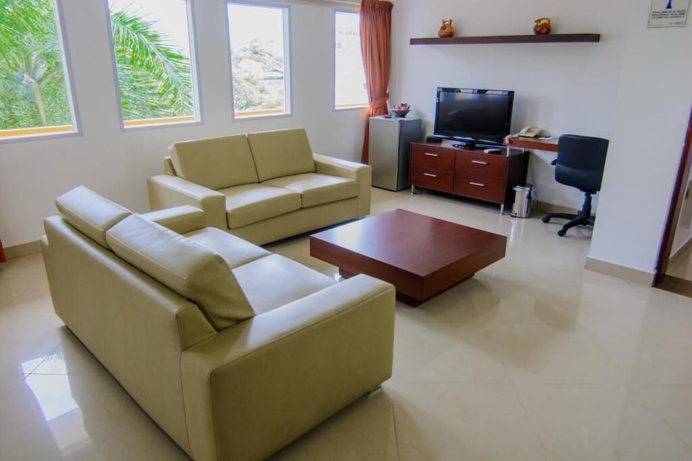 HOTEL NEIVA PLAZA 36/50