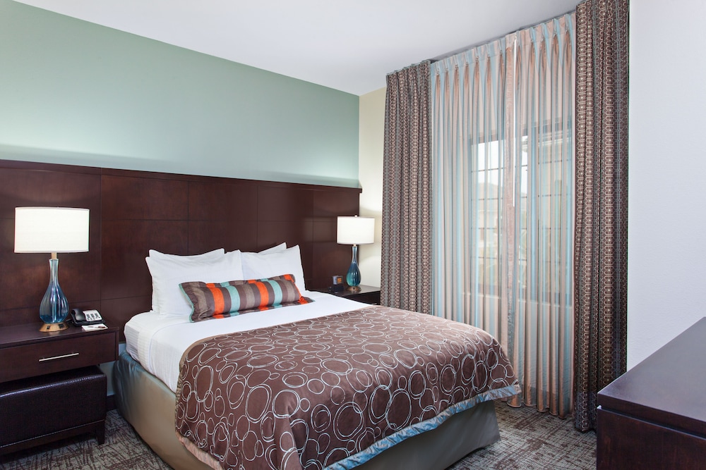 Staybridge Suites Irvine East/Lake Forest 21/72
