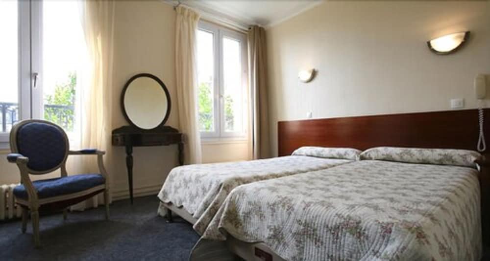 Grand Hotel De L europe 10/51