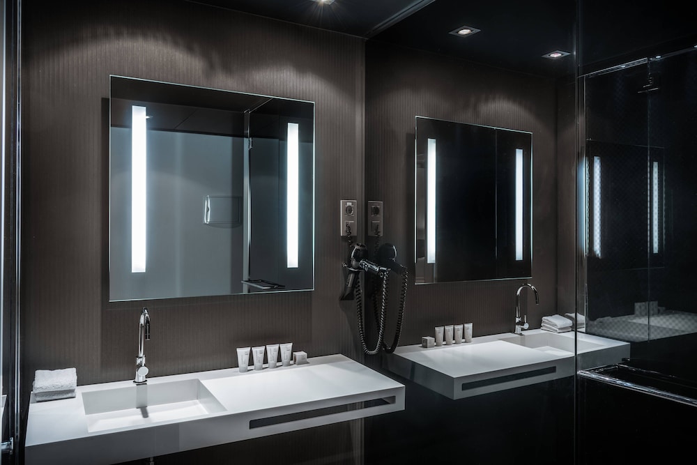 AC Hotel Atocha by Marriott 5/42