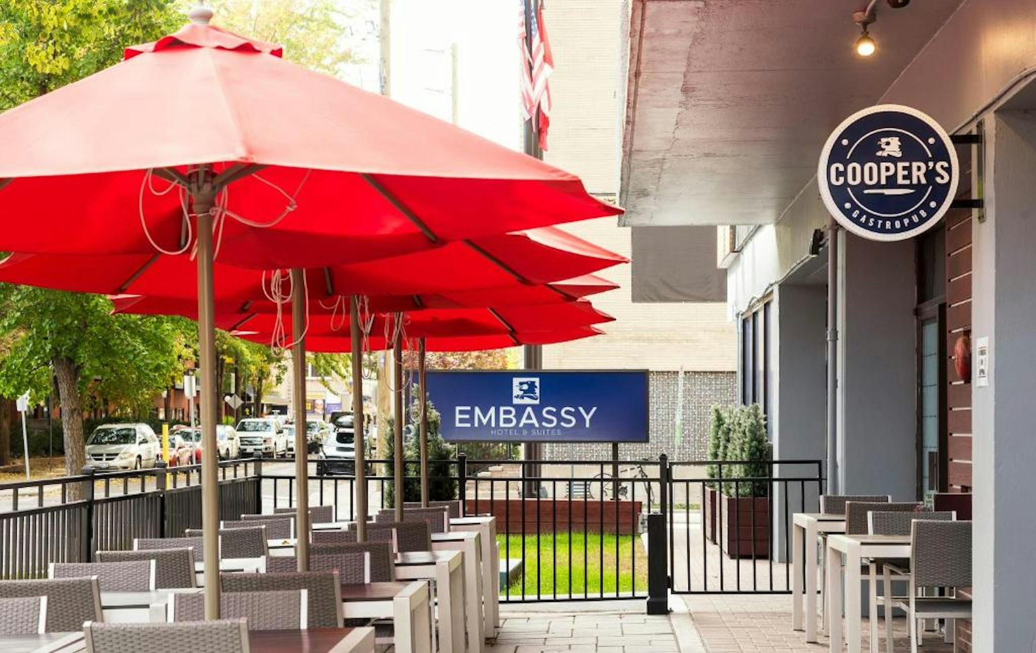 Embassy Hotel And Suites Ottawa 5/7