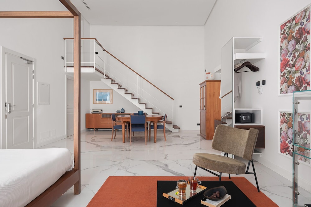 Palazzo Sovrana 29/50
