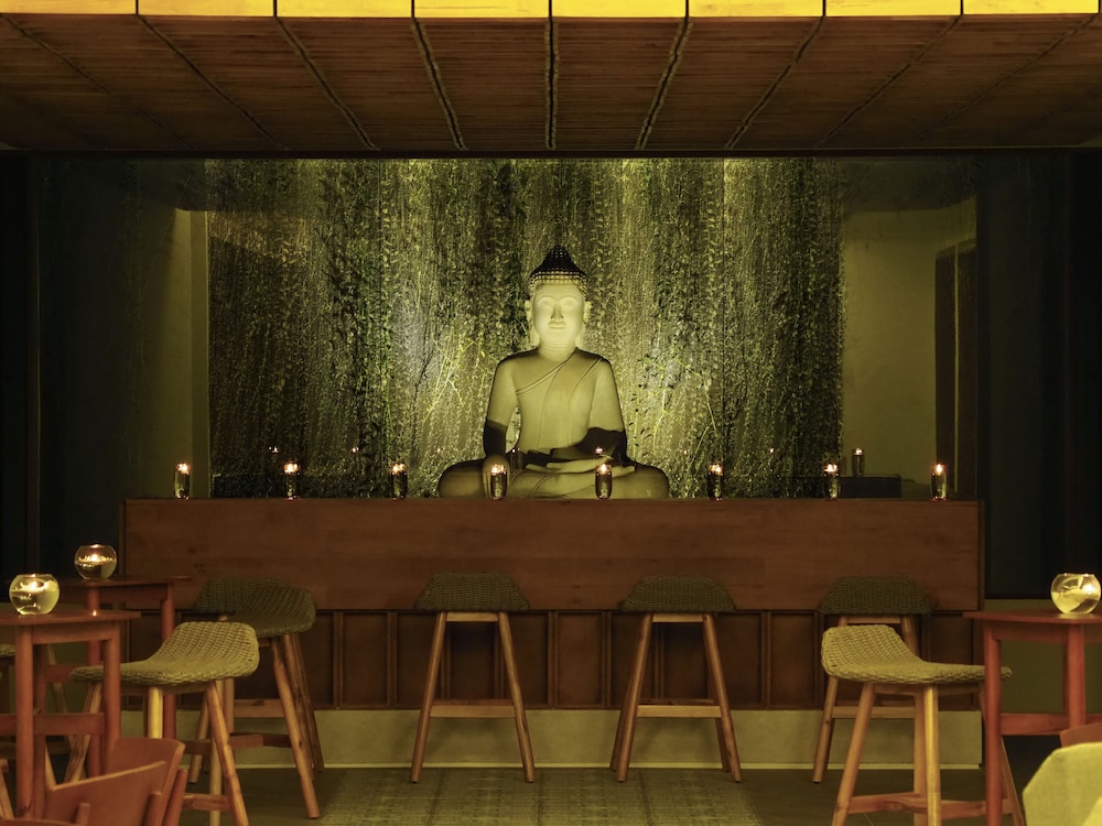 THE BALE PHNOM PENH HOTEL 34/52