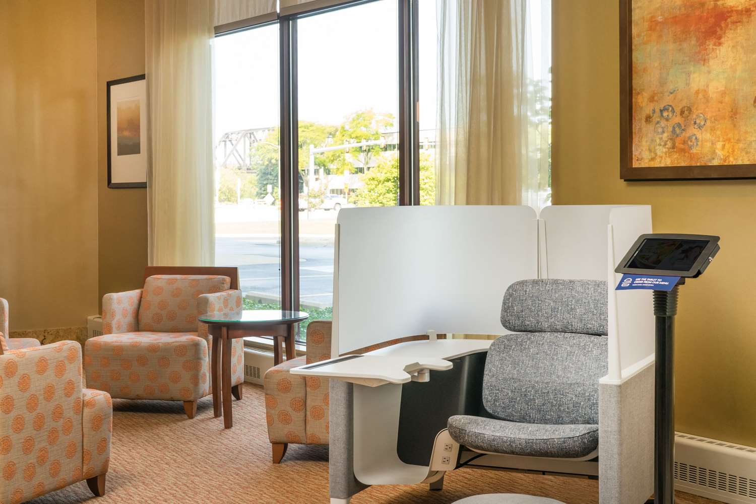 Sonesta Milwaukee West Wauwatosa 17/74