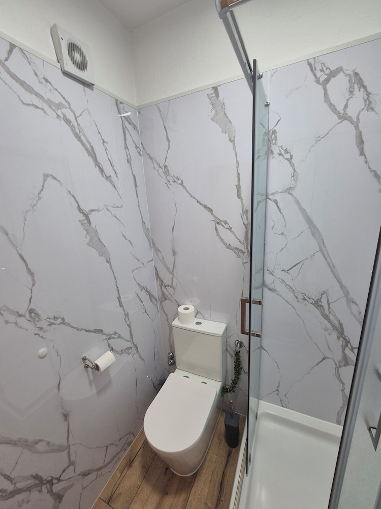 Guesthouse Varnica 50/50
