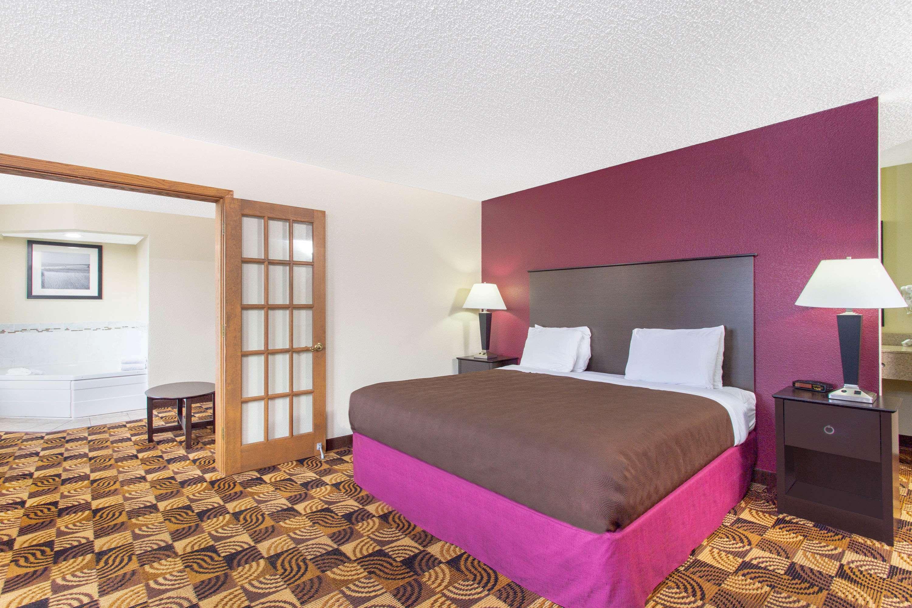 Superior, Suite, King Bed