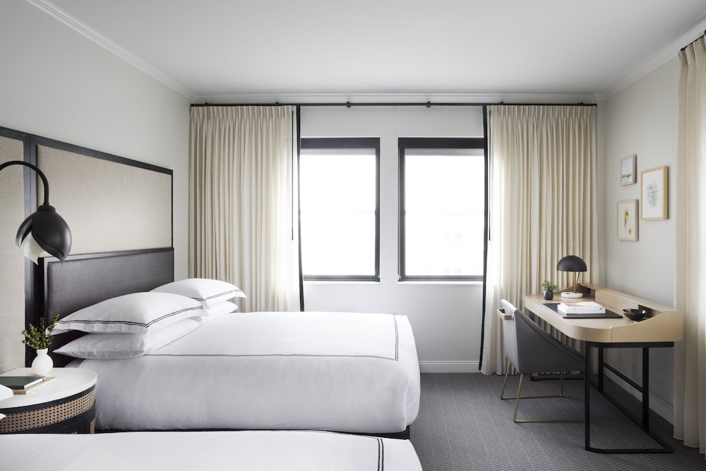 ROOM, 2 QUEEN BEDS, ACCESSIBLE