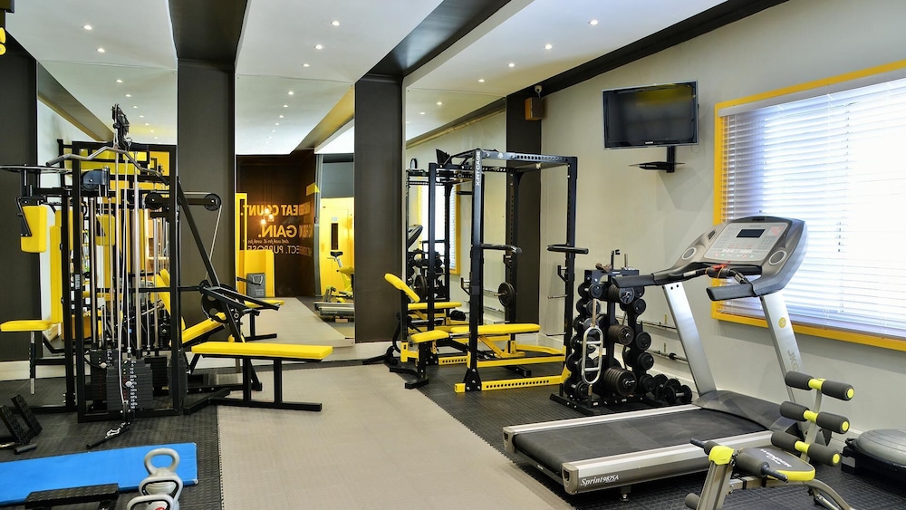Peninsula All-Suite Hotel by Dream Resorts 25/49
