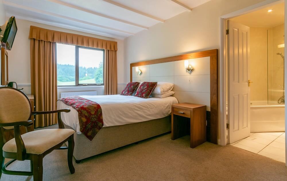Basic, Double Bed